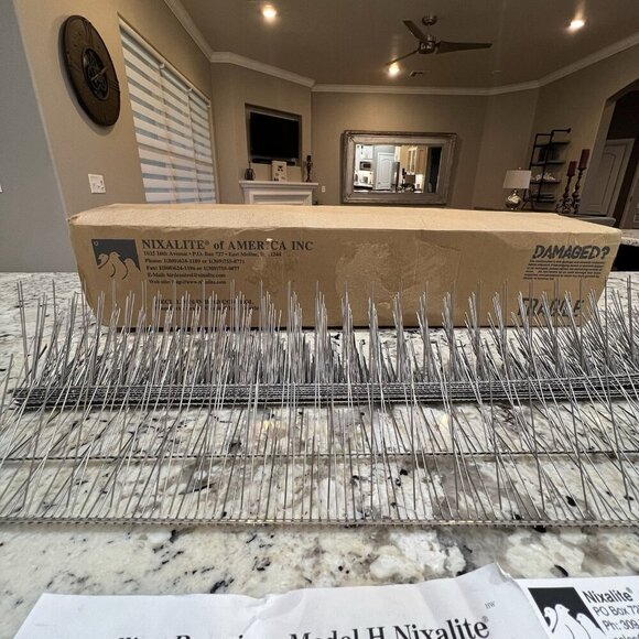 Nixalite Model H Bird Spiked 10 X 2 Feet Wildlife Deterrent Kit Stainless Steel - Picture 3 of 16